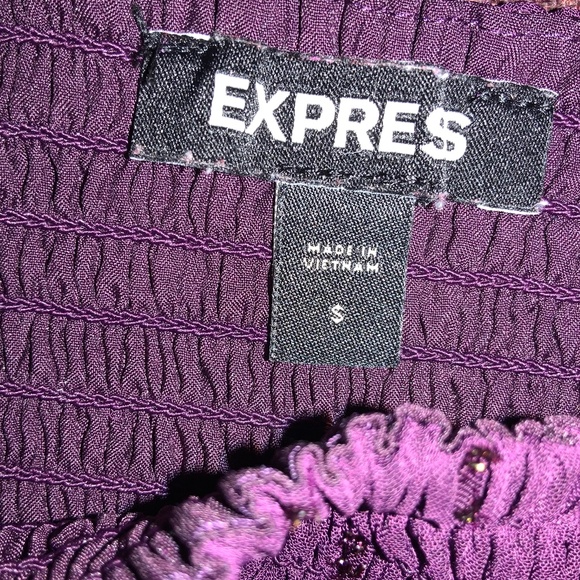 Express smocked bodice top Sz S puff sleeves ruffle hem metallic detail - Picture 5 of 7